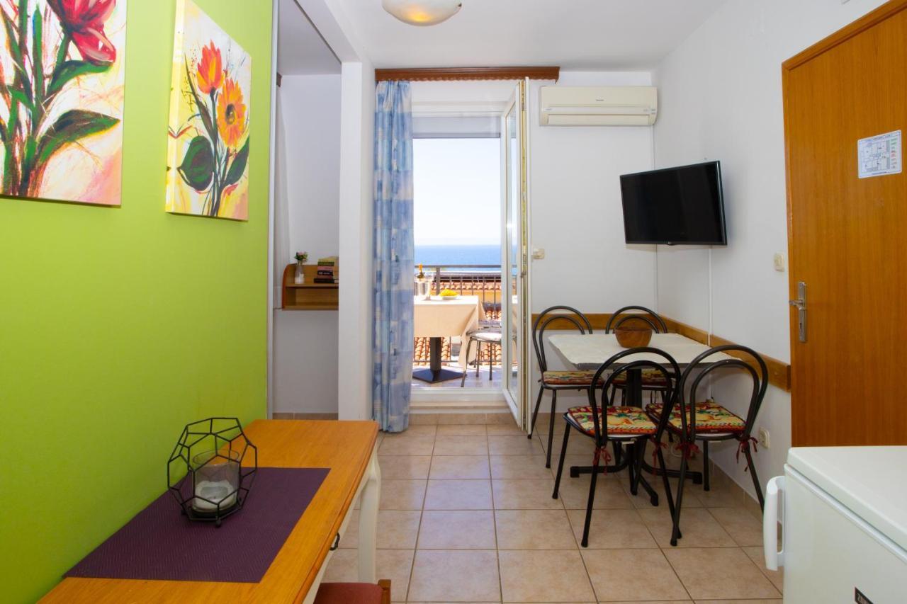 Apartmani Putnik Baška Voda Extérieur photo