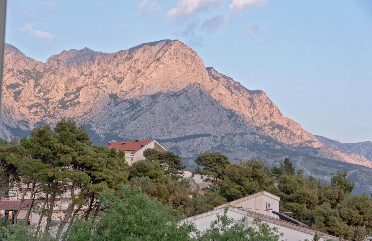 Apartmani Putnik Baška Voda Extérieur photo