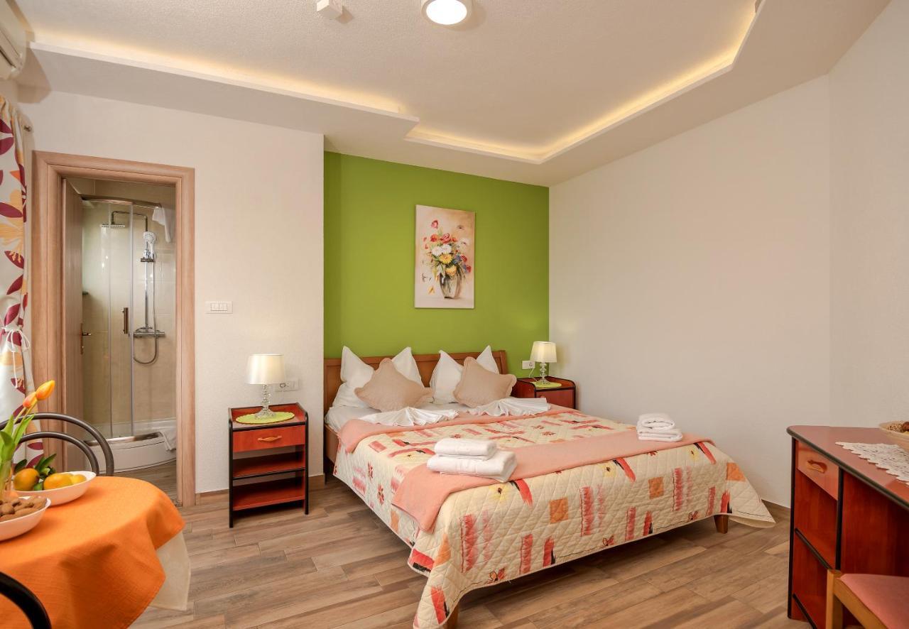 Apartmani Putnik Baška Voda Extérieur photo