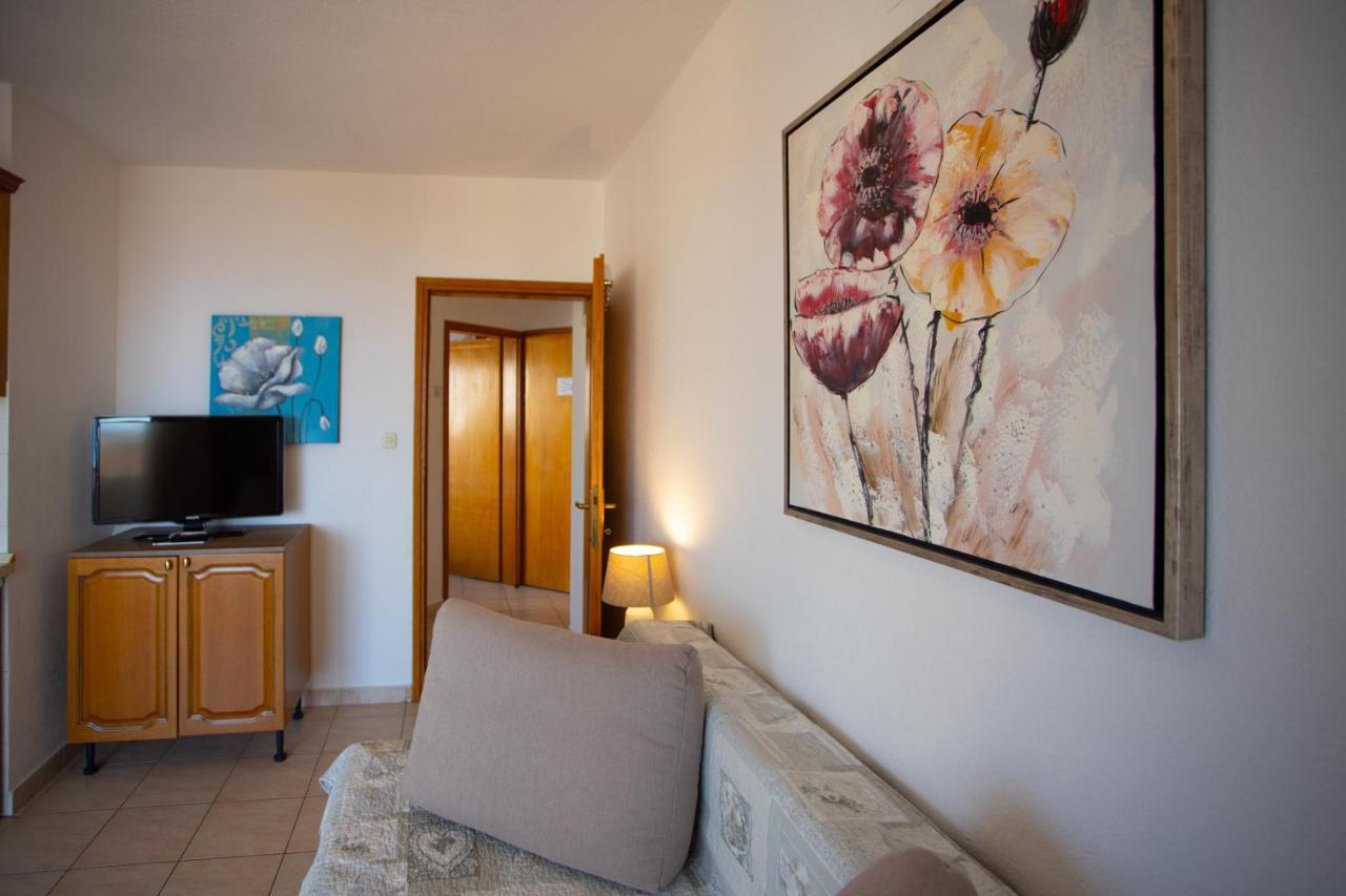 Apartmani Putnik Baška Voda Extérieur photo