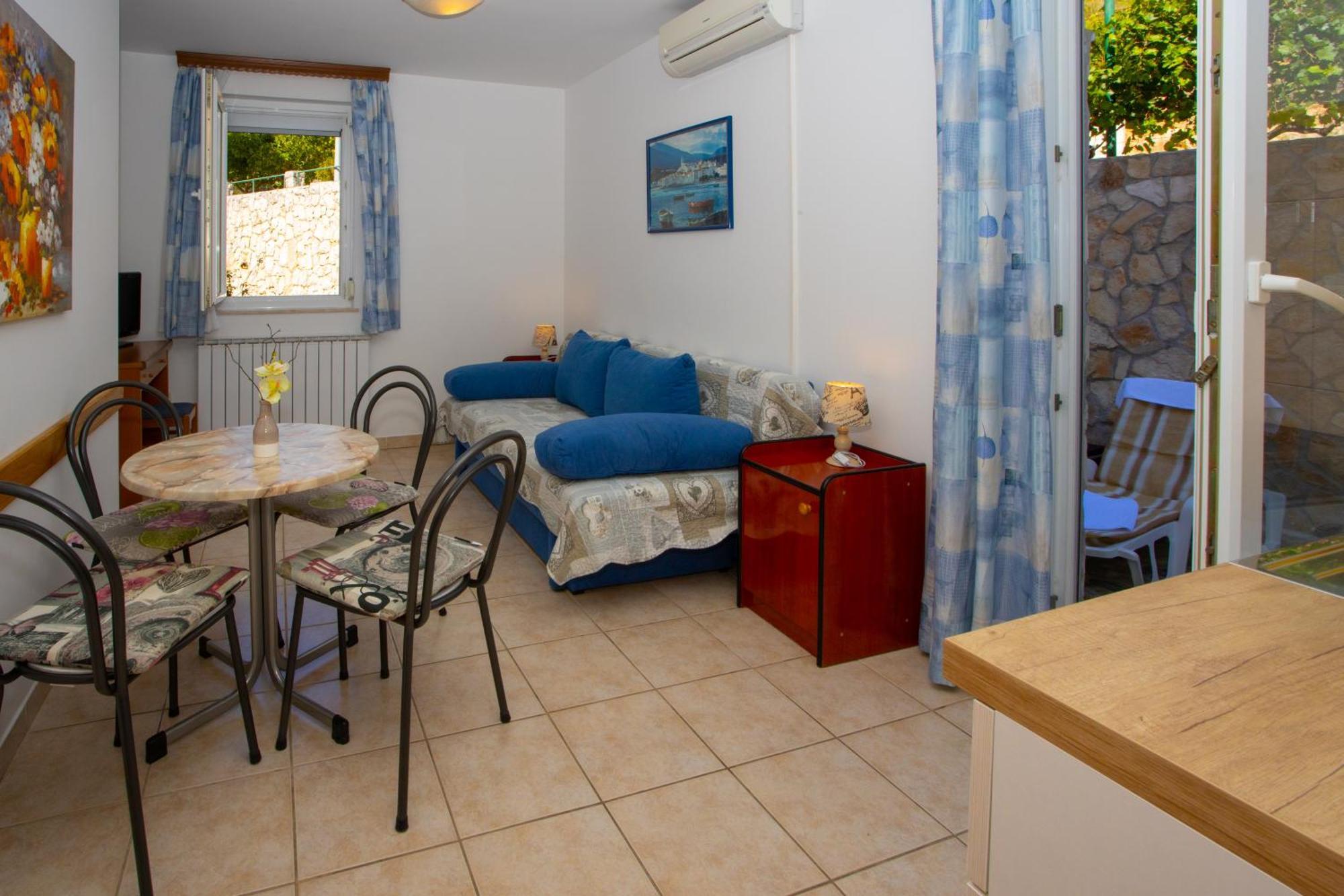 Apartmani Putnik Baška Voda Extérieur photo