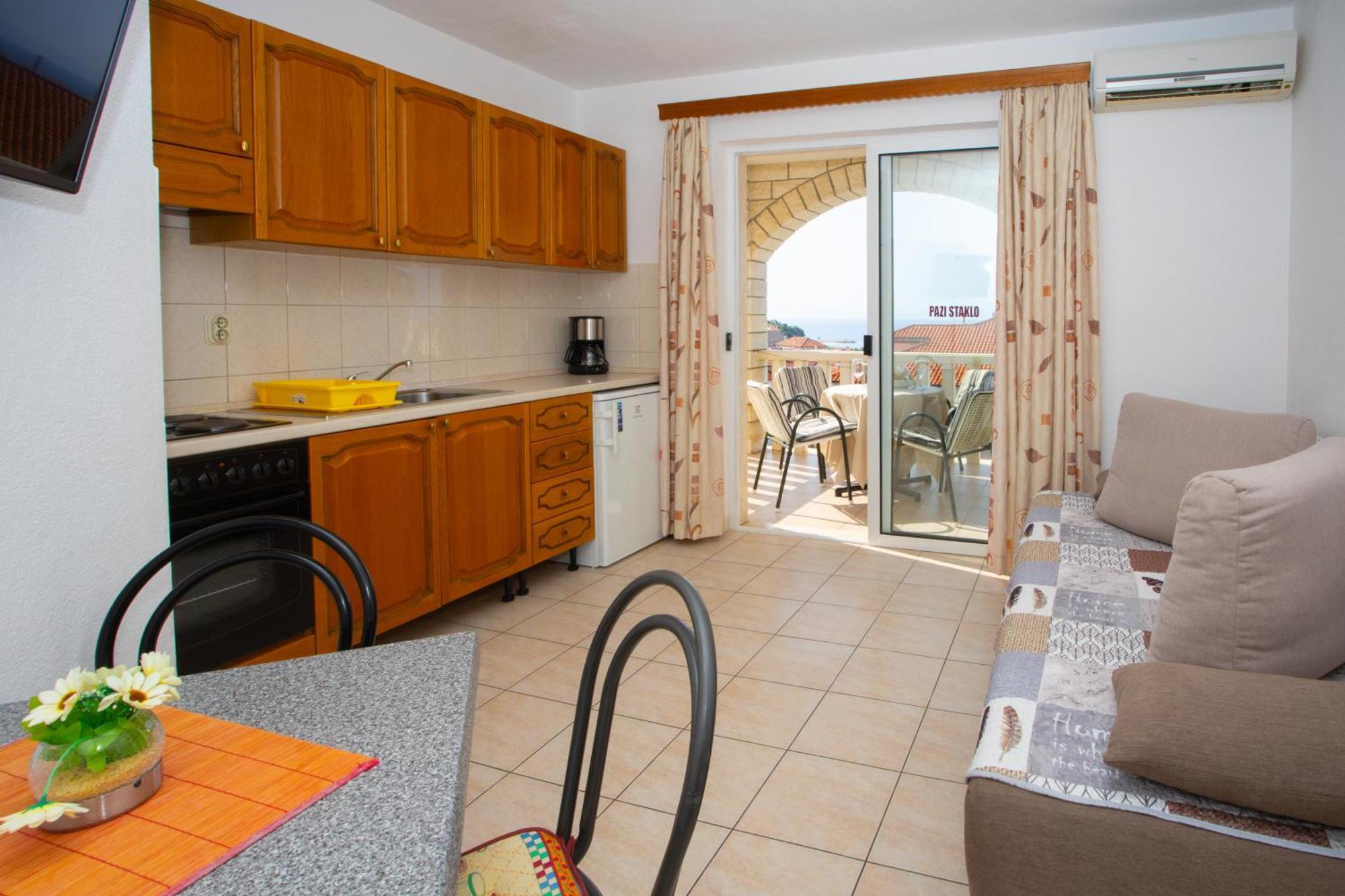 Apartmani Putnik Baška Voda Extérieur photo